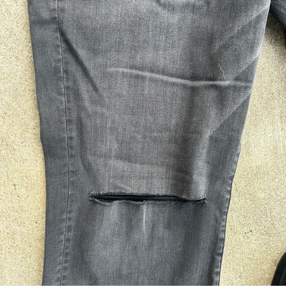 American Eagle Hi Rise Kick Crop Jeans Stretch Knee Slits Size 20 Long NEW NWT - Picture 3 of 5